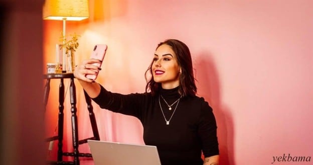 تعامل اینفلوئنسر با مخاطبان